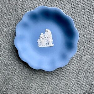 Vintage Wedgwood Blue Dish